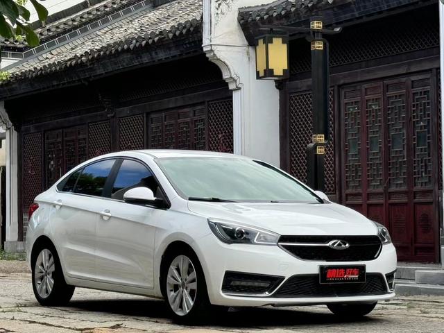 Chery Arrizo 5