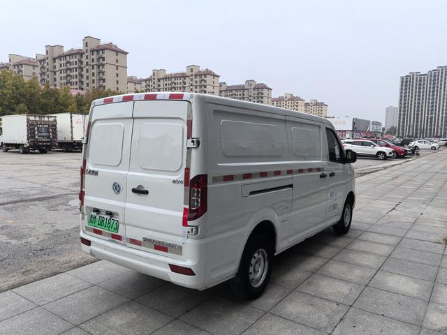 Dongfeng Yufeng EM26