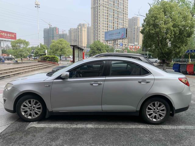 Roewe 550