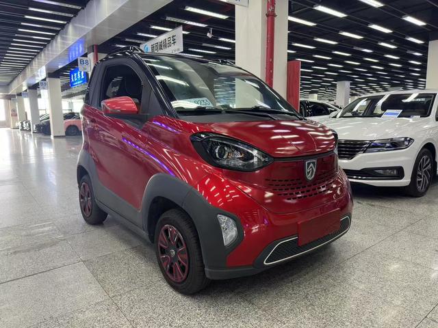 Baojun E100