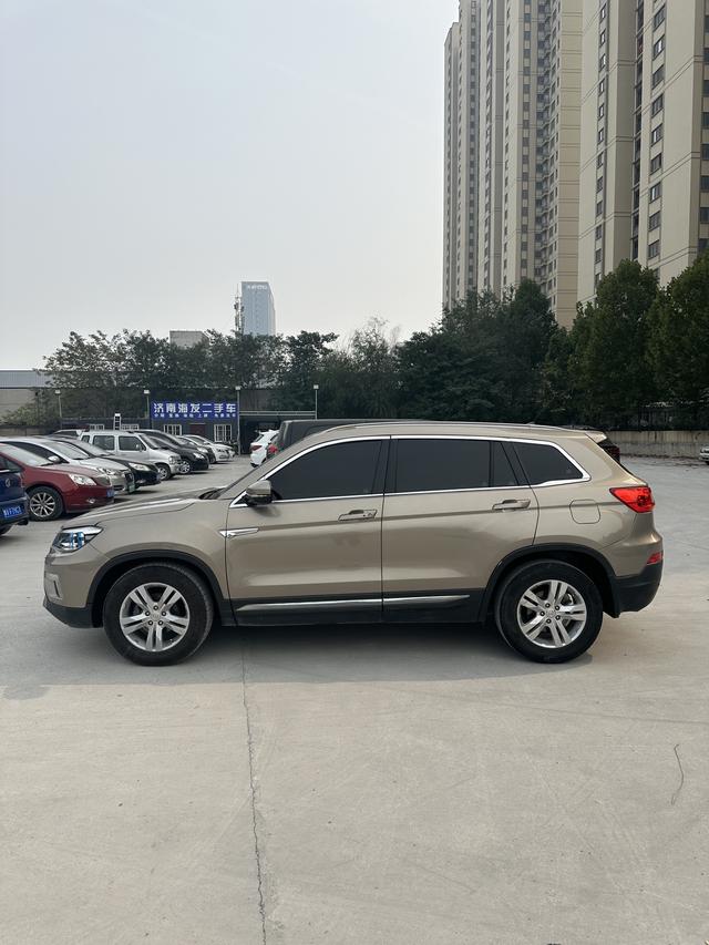 Changan CS75