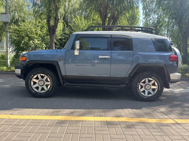 Toyota FJ Cruiser