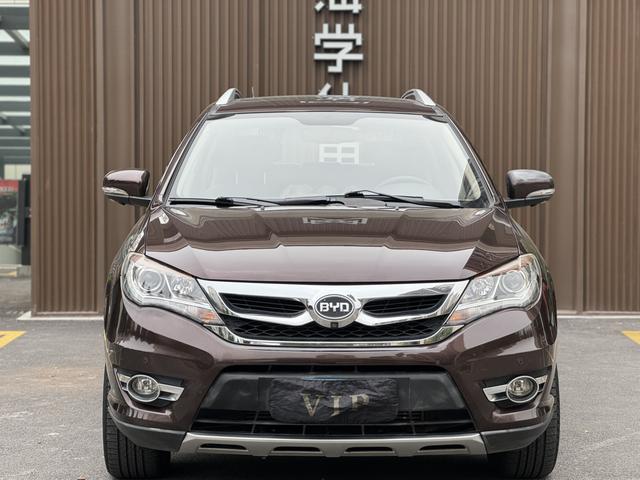 BYD S7