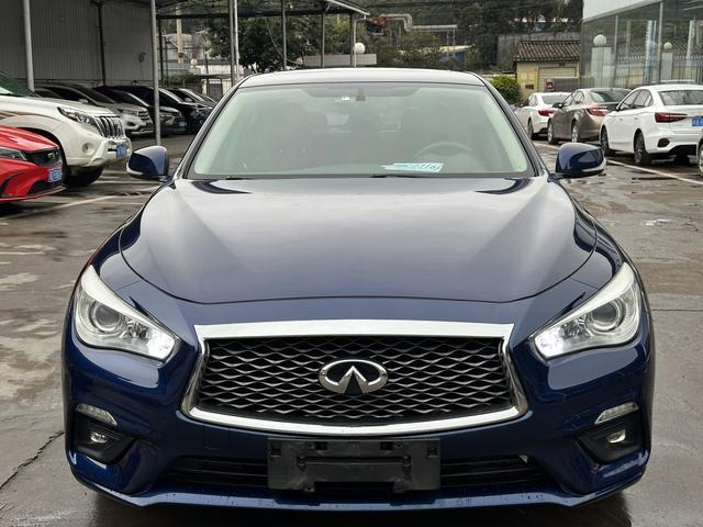 Infiniti Q50L