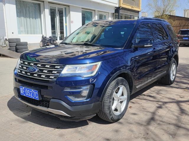 Ford Explorer (imported)