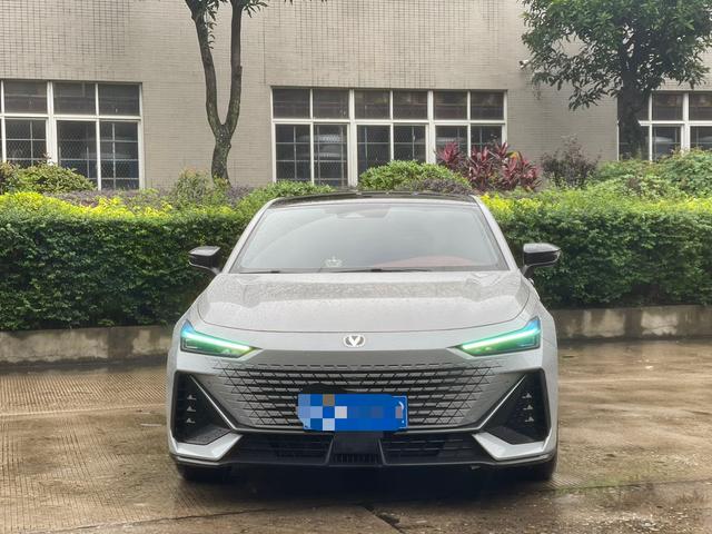 Changan UNI-V