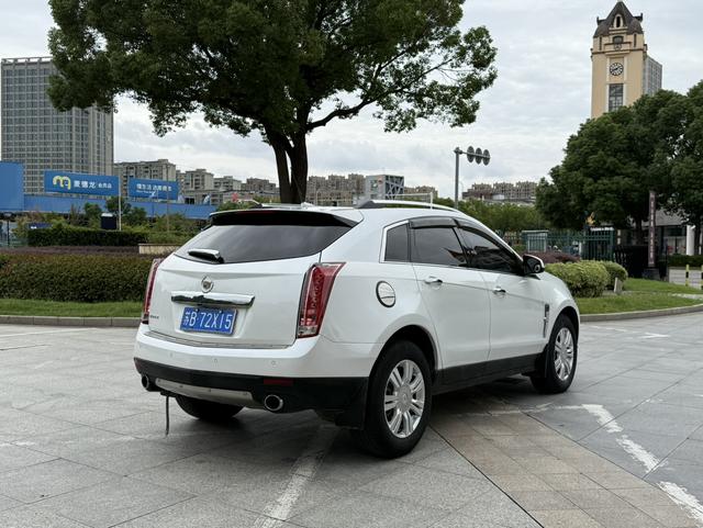 Cadillac SRX