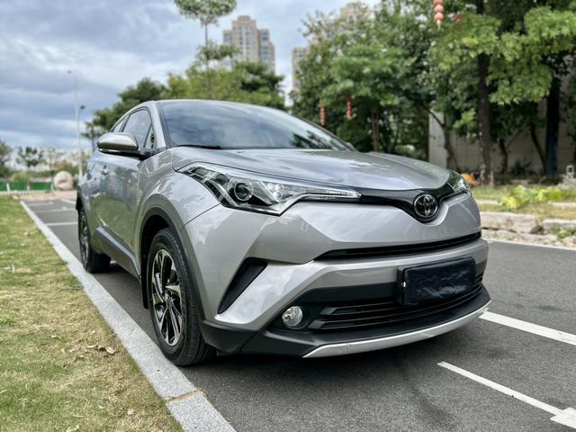 Toyota C-HR Hybrid