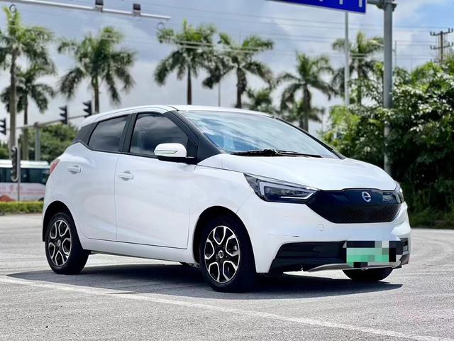 Jiangling Yizhi EV3