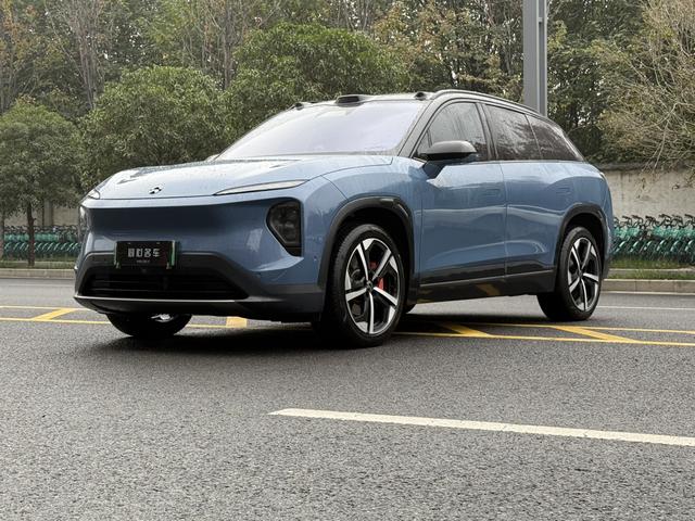 NIO ES7