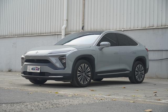 NIO EC6