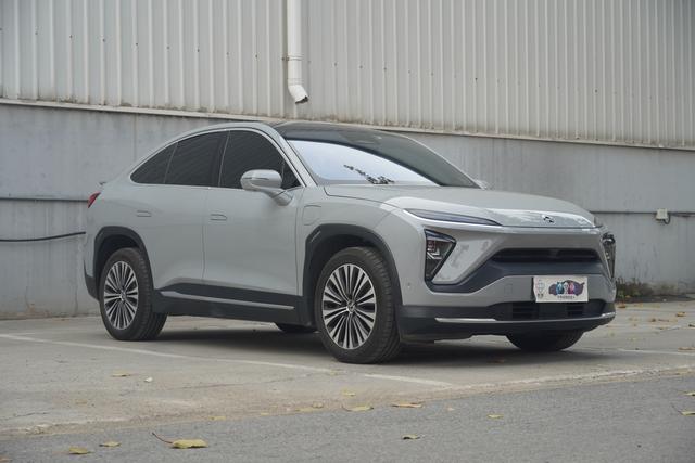 NIO EC6