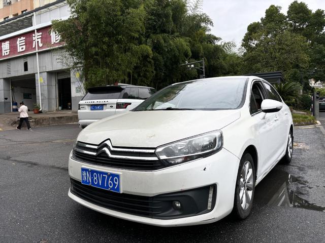 Citroën C4 Sega