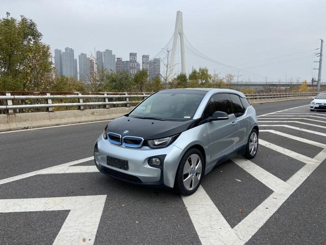 BMW i3 (imported)