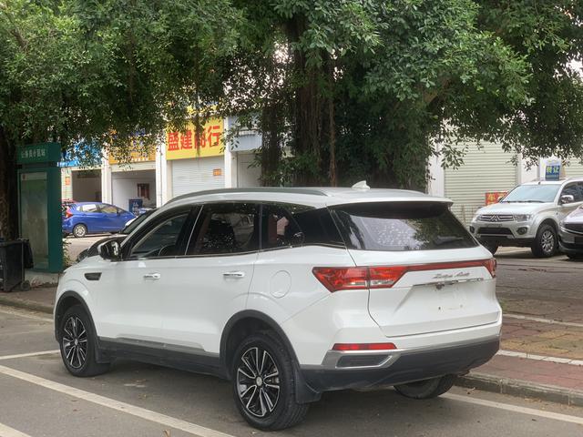 Zotye T500