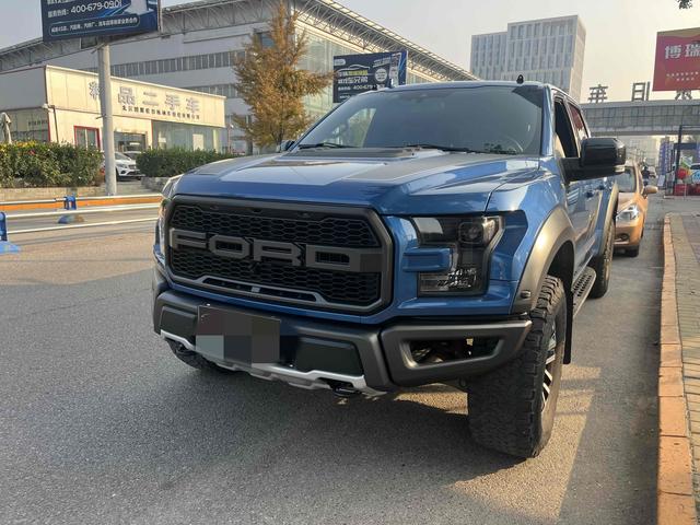 Ford F-150 Raptor