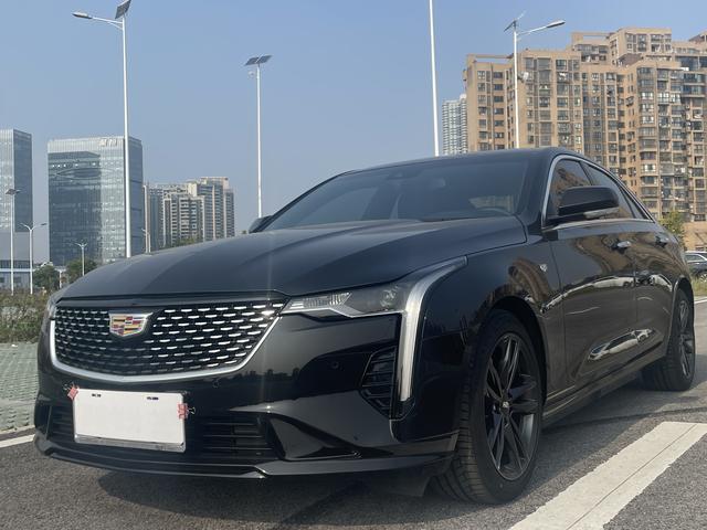 Cadillac CT4