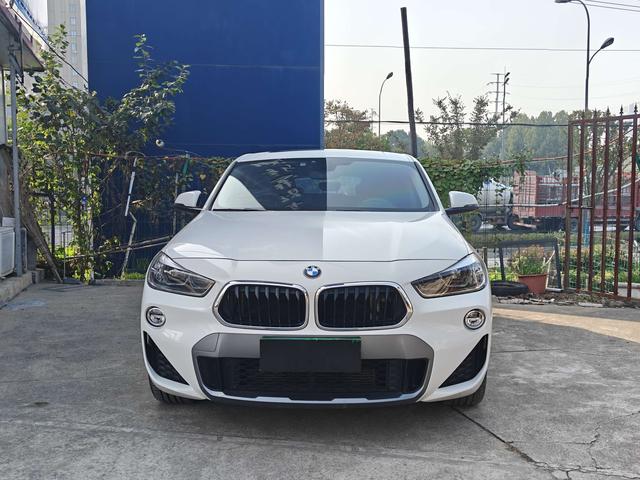 BMW X2 (imported)