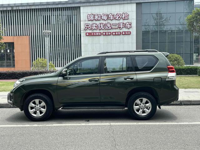 Toyota Prado (imported)