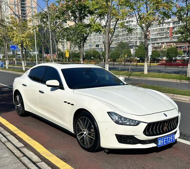 Maserati Ghibli