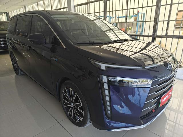 GAC Trumpchi E8 PHEV