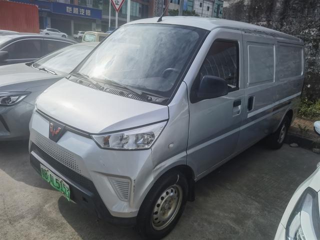 Wuling EV50