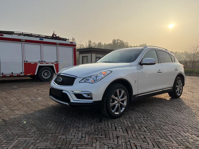 Infiniti QX50