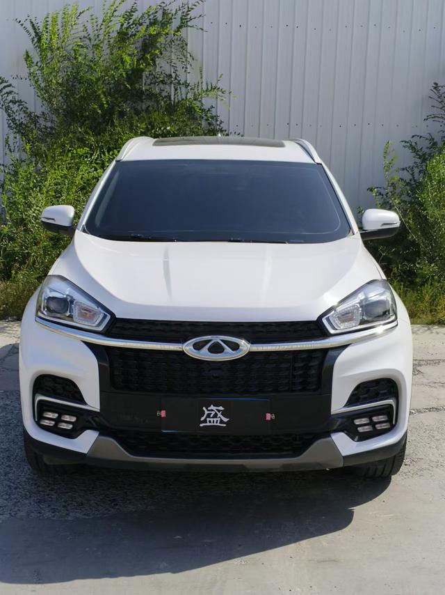 Chery Tiggo 8