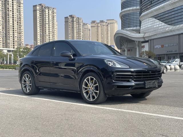 Porsche Cayenne Coupe