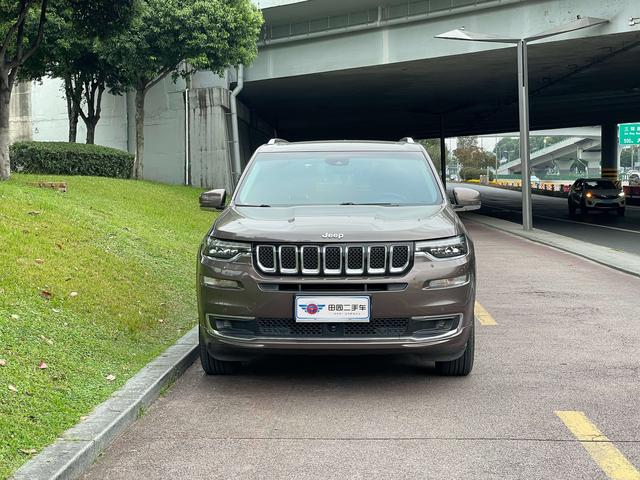 Jeep Grand commander