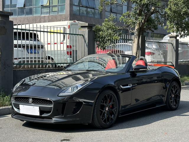 Jaguar F-TYPE