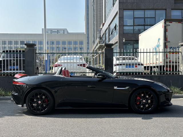 Jaguar F-TYPE