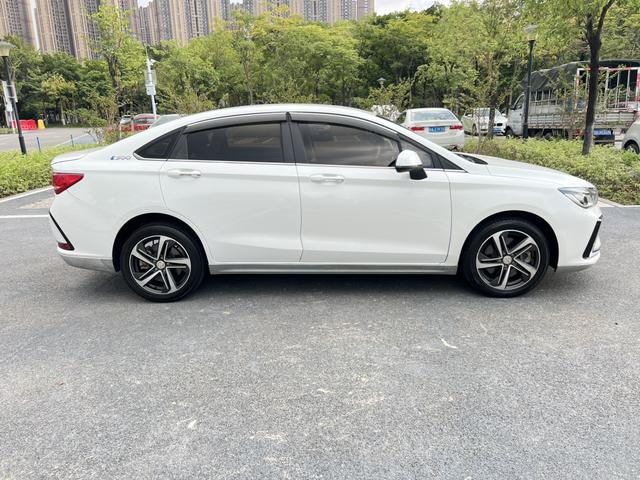 BAIC Beijing EU5