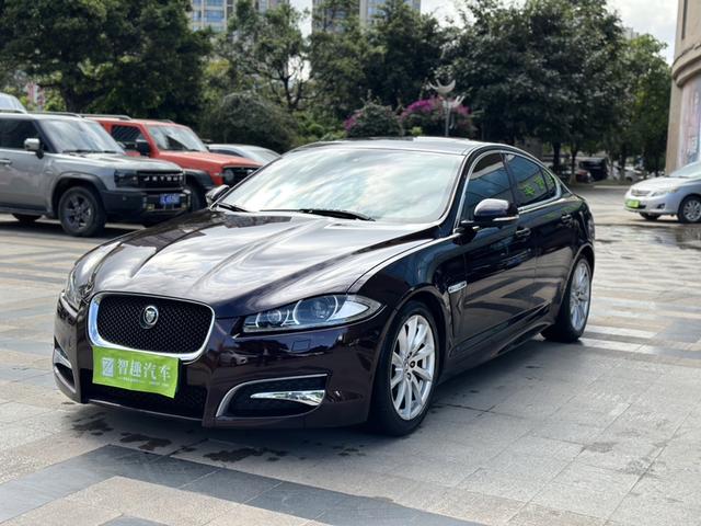 Jaguar XF