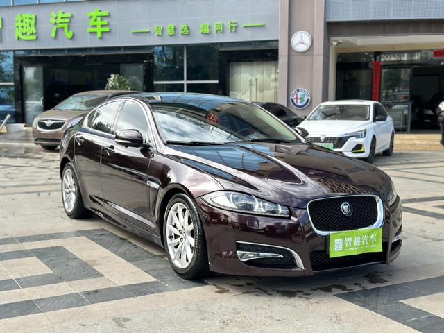 Jaguar XF