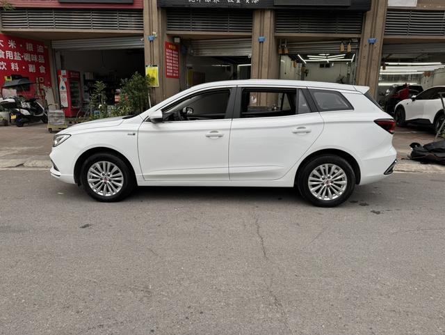 Roewe Ei5