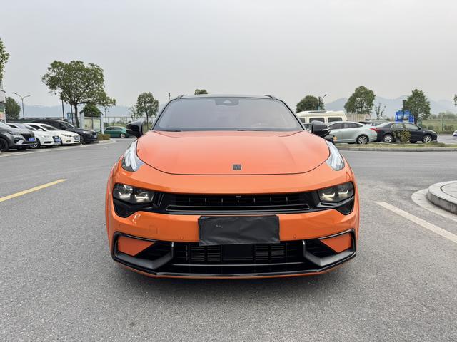 Lynk & Co 02 Hatchback