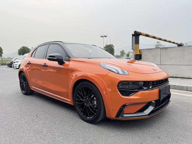 Lynk & Co 02 Hatchback