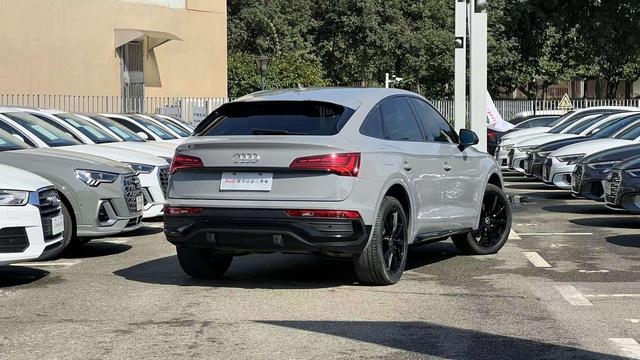 Audi Q5L Sportback