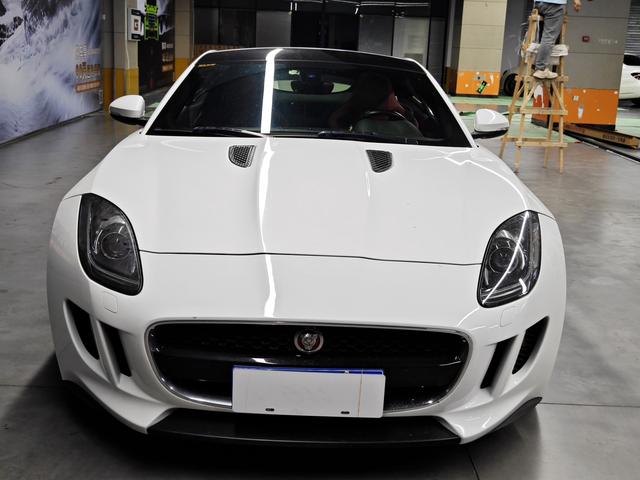 Jaguar F-TYPE