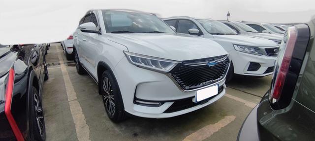 Oshan Changan Auchan X7