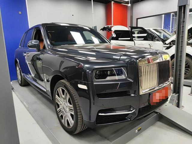 Rolls Royce Cullinan