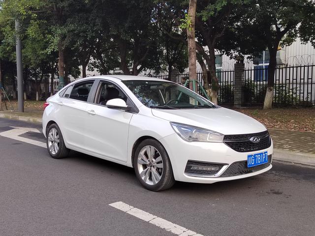 Chery Arrizo 5