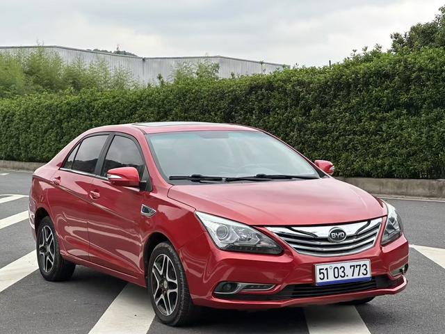 BYD G5