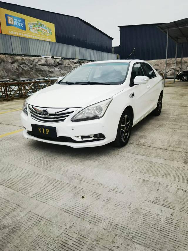 BYD G5