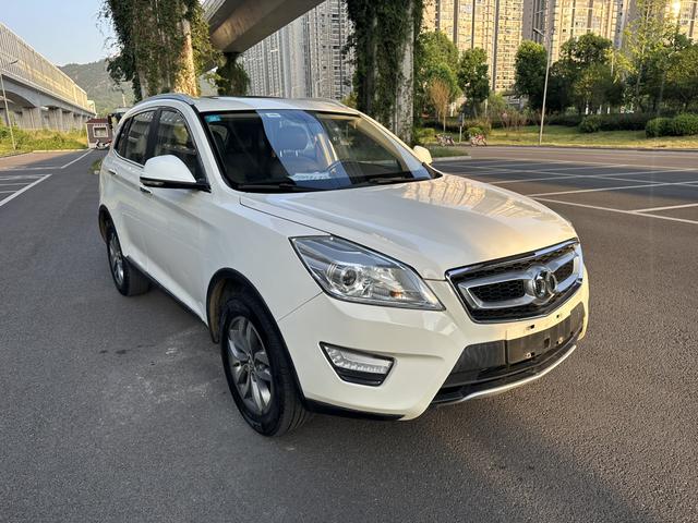 BAIC Shenbao X65