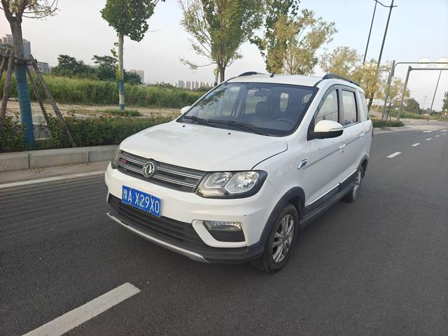 Dongfeng Fengon 370