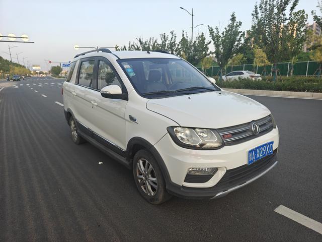 Dongfeng Fengon 370