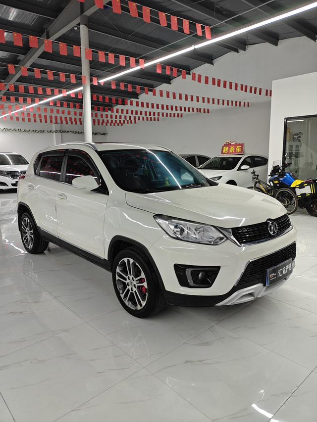 BAIC Shenbao X35