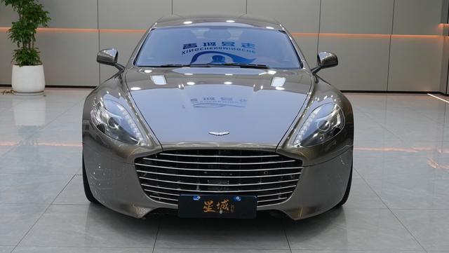 Aston Martin Rapide